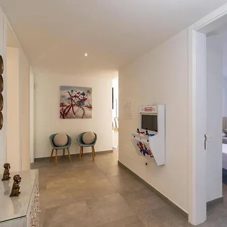 Aqualava 1 By Вилла *