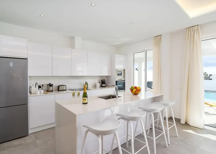 Aqualava 1 By Πλάγια Μπλάνκα